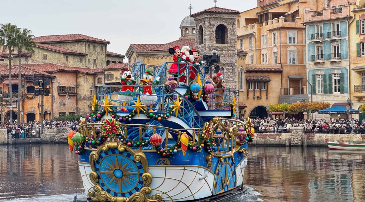 Christmas at Tokyo DisneySea: What to Expect (2025)