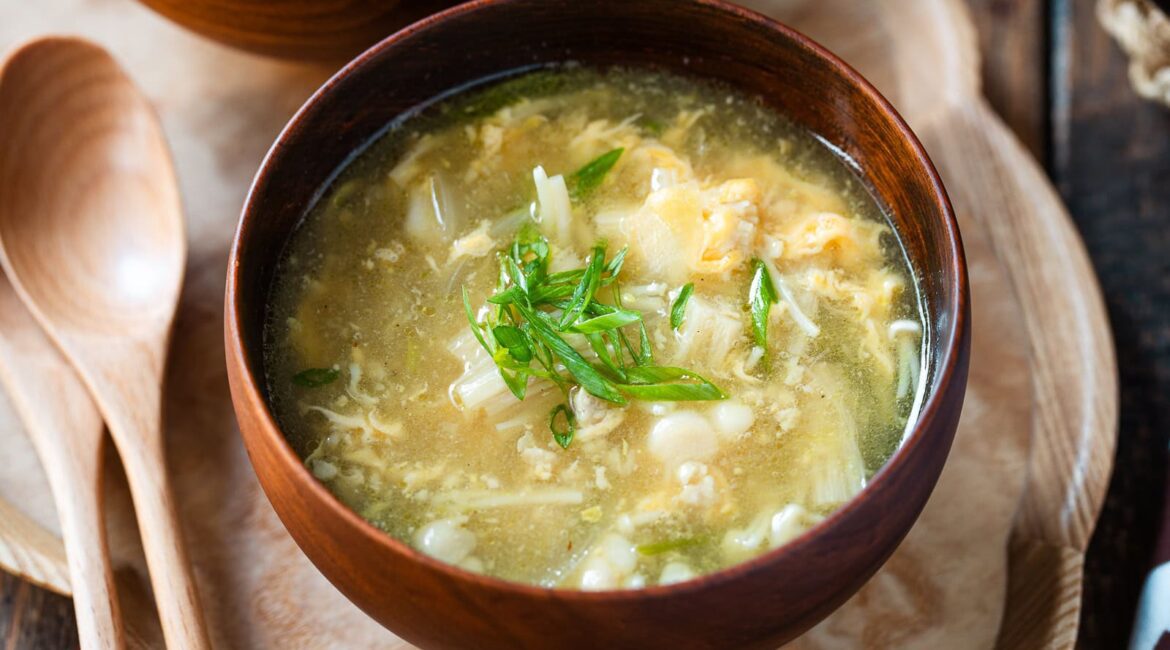 Enoki Egg Drop Soup えのきのかきたま汁 • Just One Cookbook
