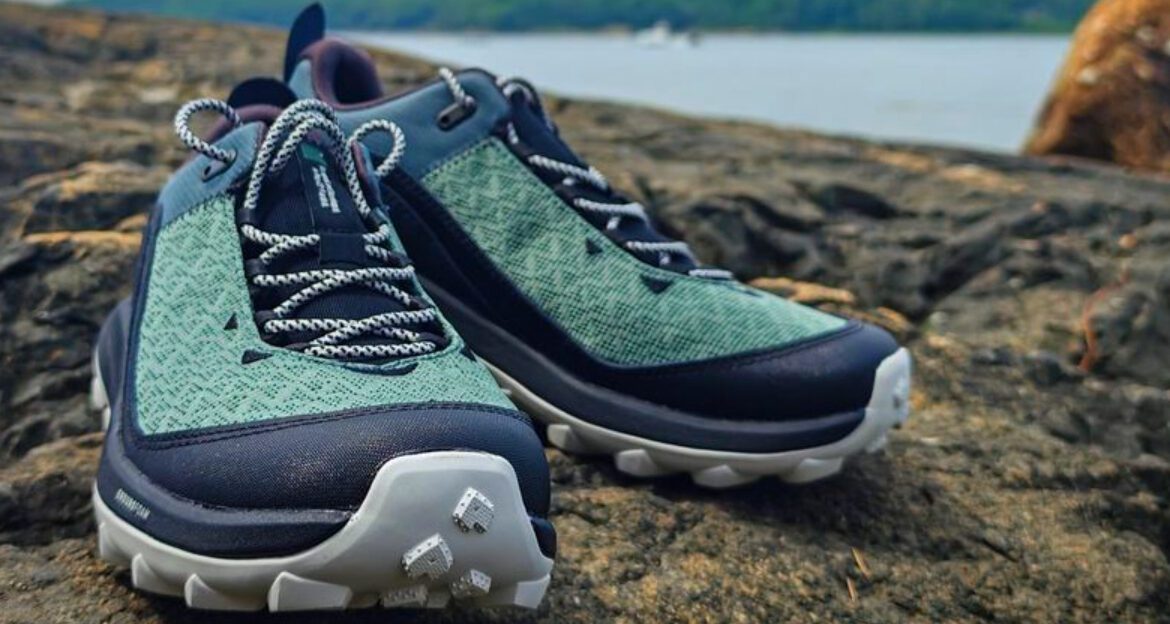 Rugged Yet Stylish: 10 Best Men’s Hiking Shoes for 2026