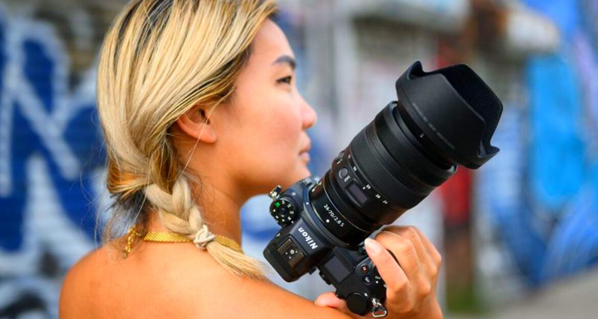 Sharp Photos Made Simple: 10 Canon & Nikon Cameras Designed for Easy, Stunning Results