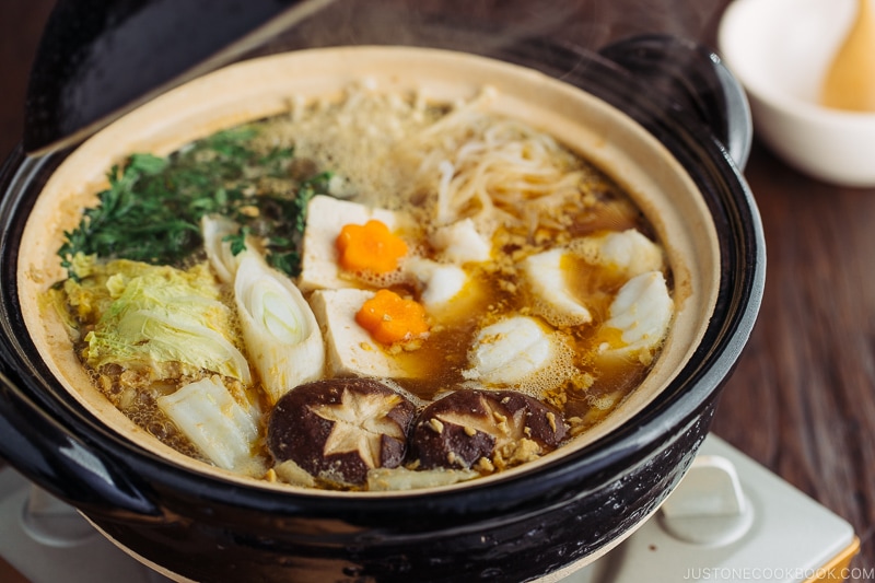 Popular Japanese Hot Pots You Can Make At Home