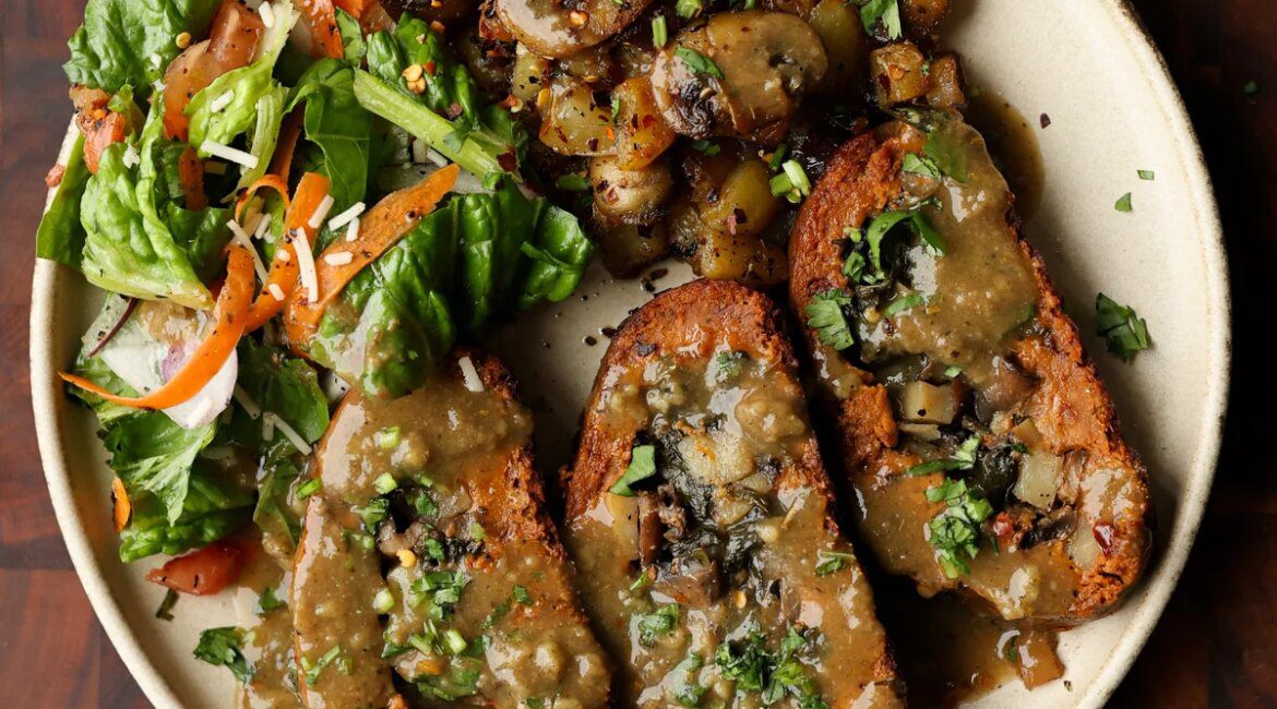 Sun Dried Tomato Roast with Mushroom-Potato Stuffing