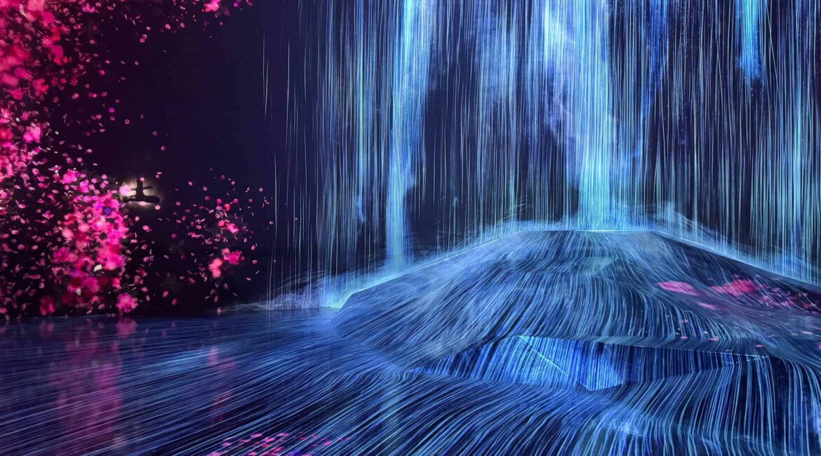 TeamLab Borderless Review and Tips