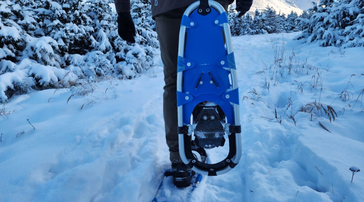 Tubbs Xplore Snowshoe Review | CleverHiker