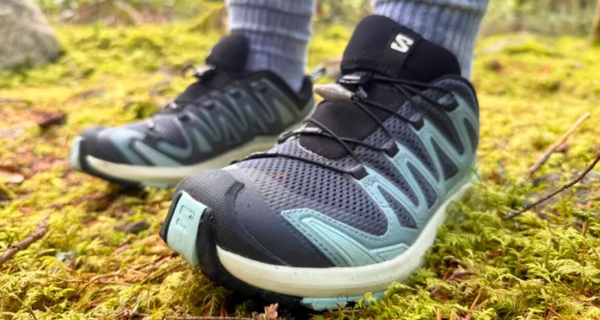 We Tried HH vs Salomon Winter Footwear – 8 Performed Best