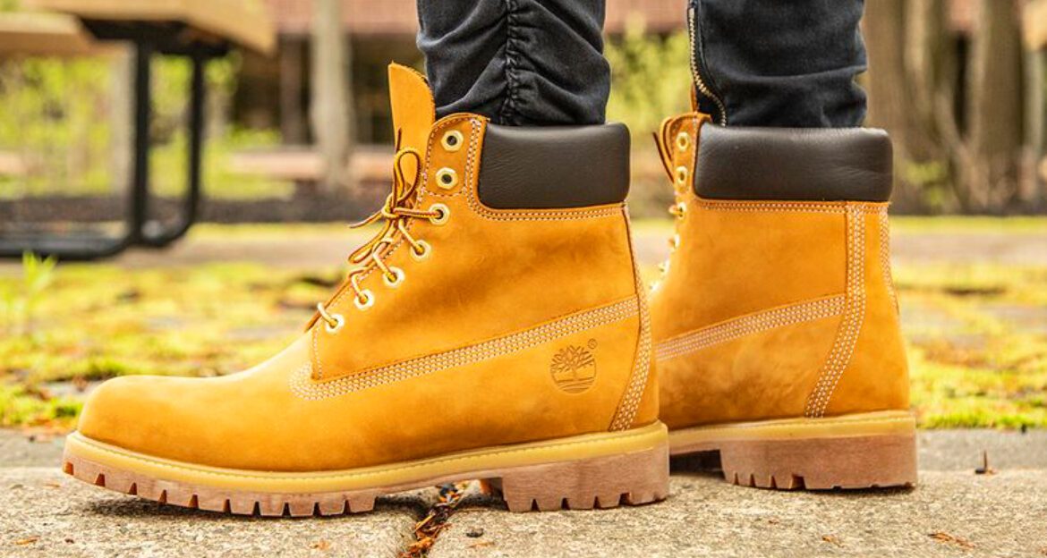 We Tried Timberland vs Blundstone Winter Boots – 6 Are Solid Picks