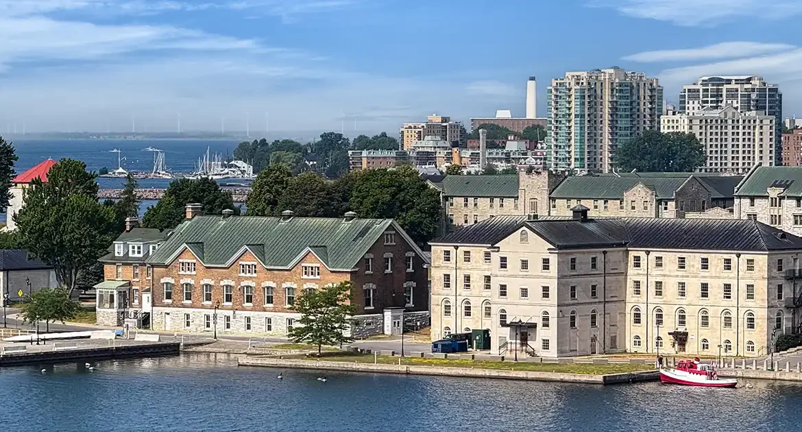 Where to Stay in Kingston, Ontario: The Best Family-Friendly Hotels for Exploring the St. Lawrence
