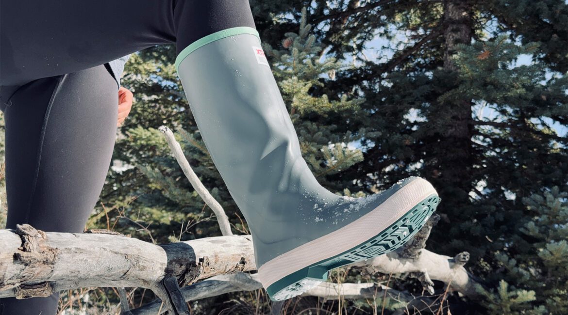Women’s Xtratuf 15″ Legacy Winter Boot Review