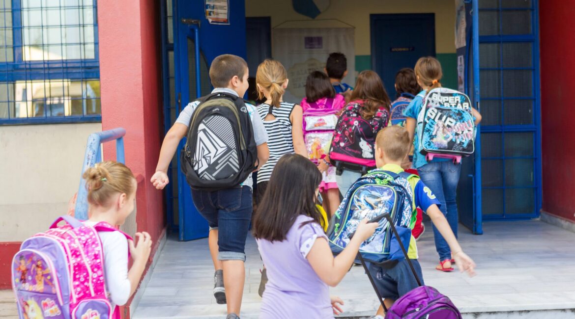 Greek school: Language or identity?
