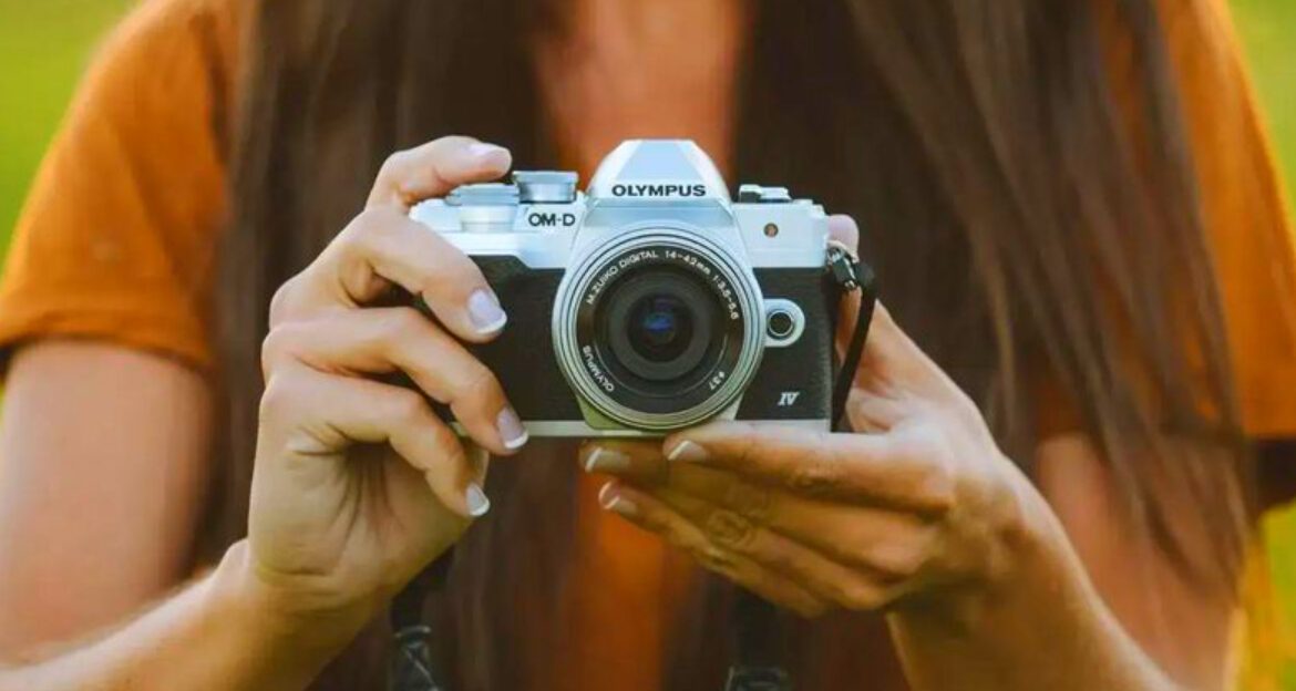 These 7 Beginner Cameras Made Us Feel Like Pros in 2026