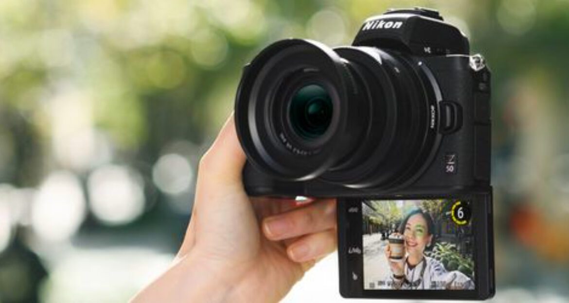We Tested 15 Cameras in Real Streets – These 10 Felt Invisible to Use