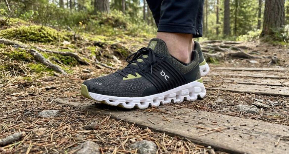 We Tried Hoka vs On Running Shoes for Travel, And These 7 Deliver in 2026