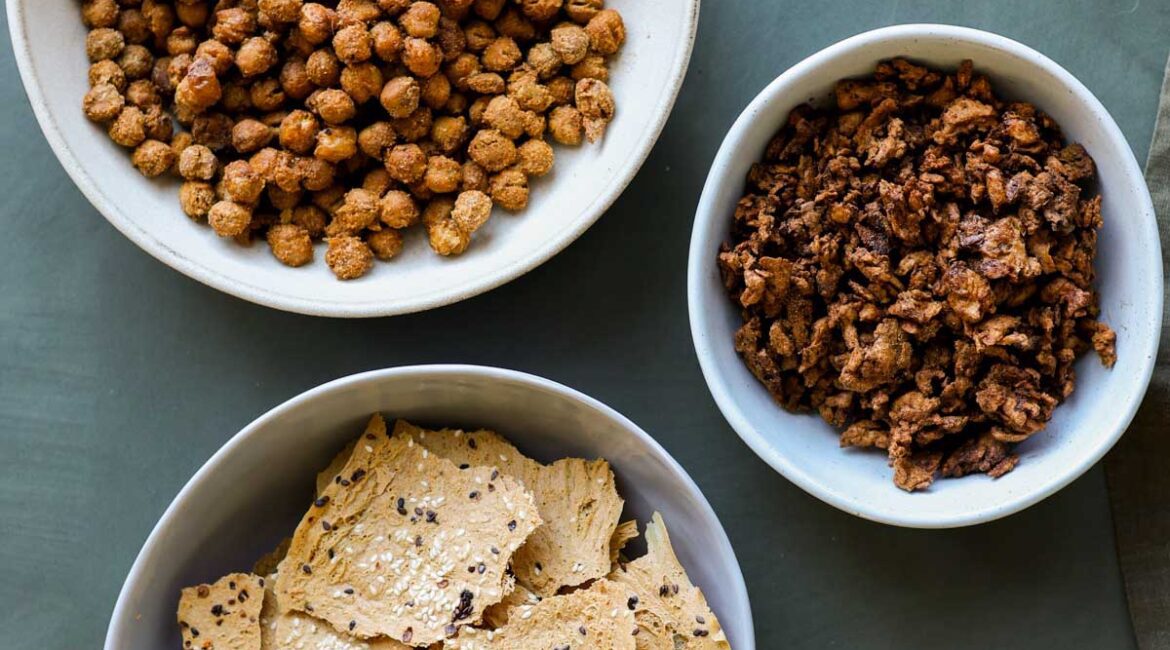 3 Addictive, High Protein Travel Snacks to Make at Home