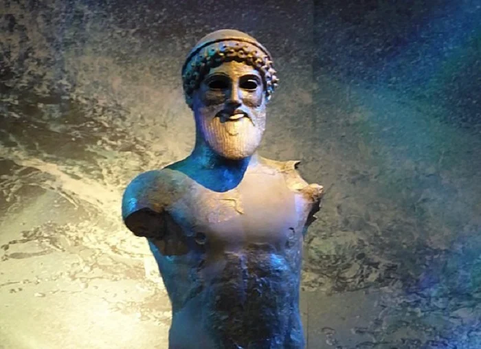 What Ancient Greece Thinkers Believed About Extraterrestrial Life