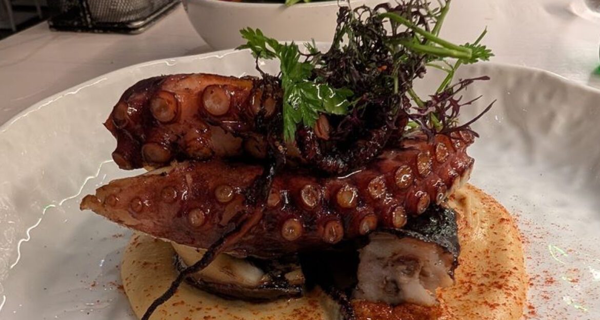 This simple Arizona restaurant is known for serving some of the best seafood around
